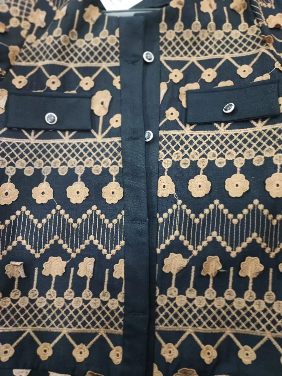 1611- کت لینن سوزن دوزی (ایراد دار)