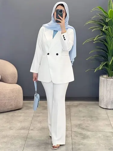 1423- کت و شلوار دلسا (ایراد دار)