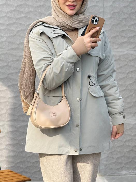 1830- کاپشن تدی فریال