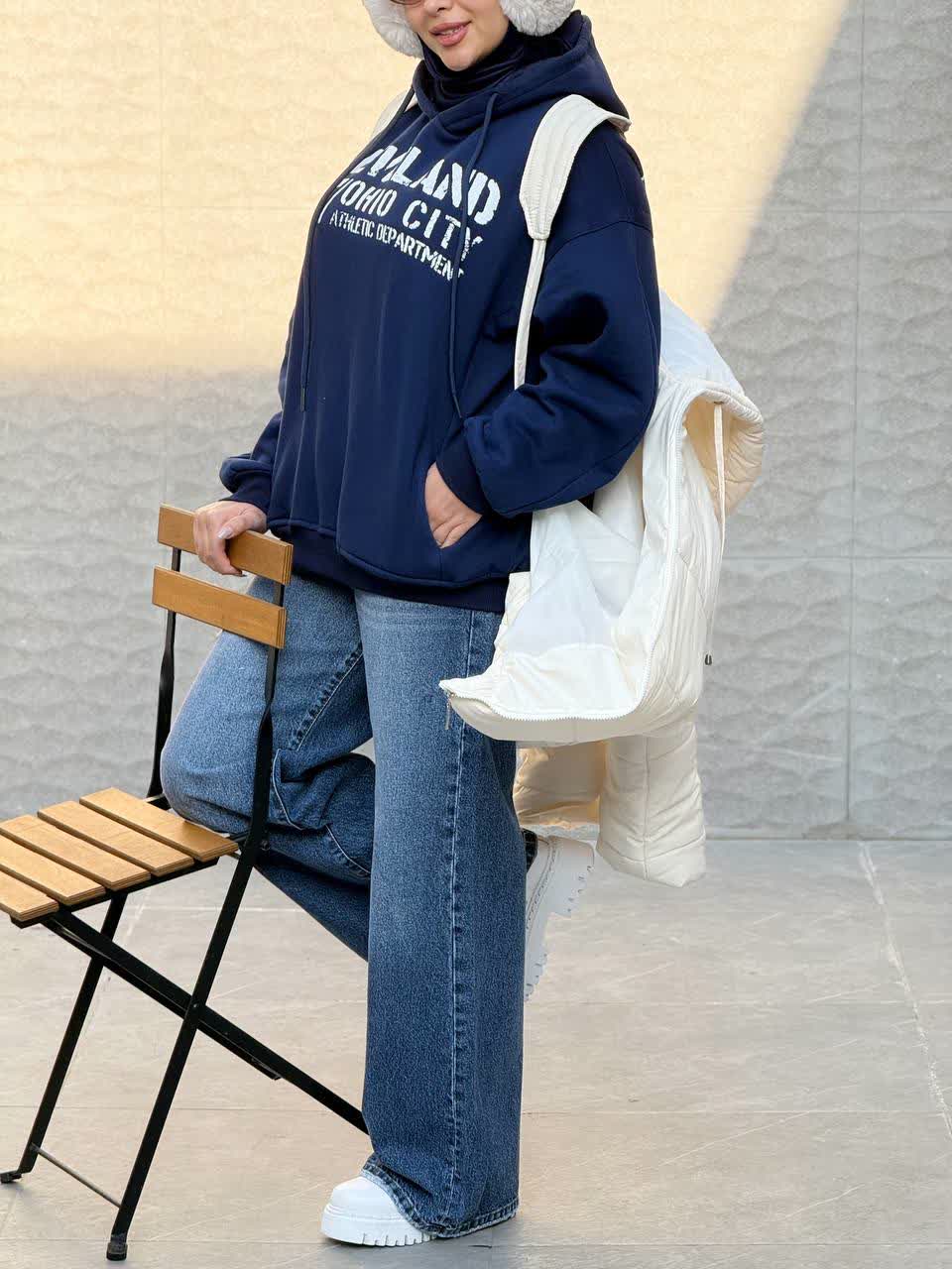 1835-کاپشن بیس بالی