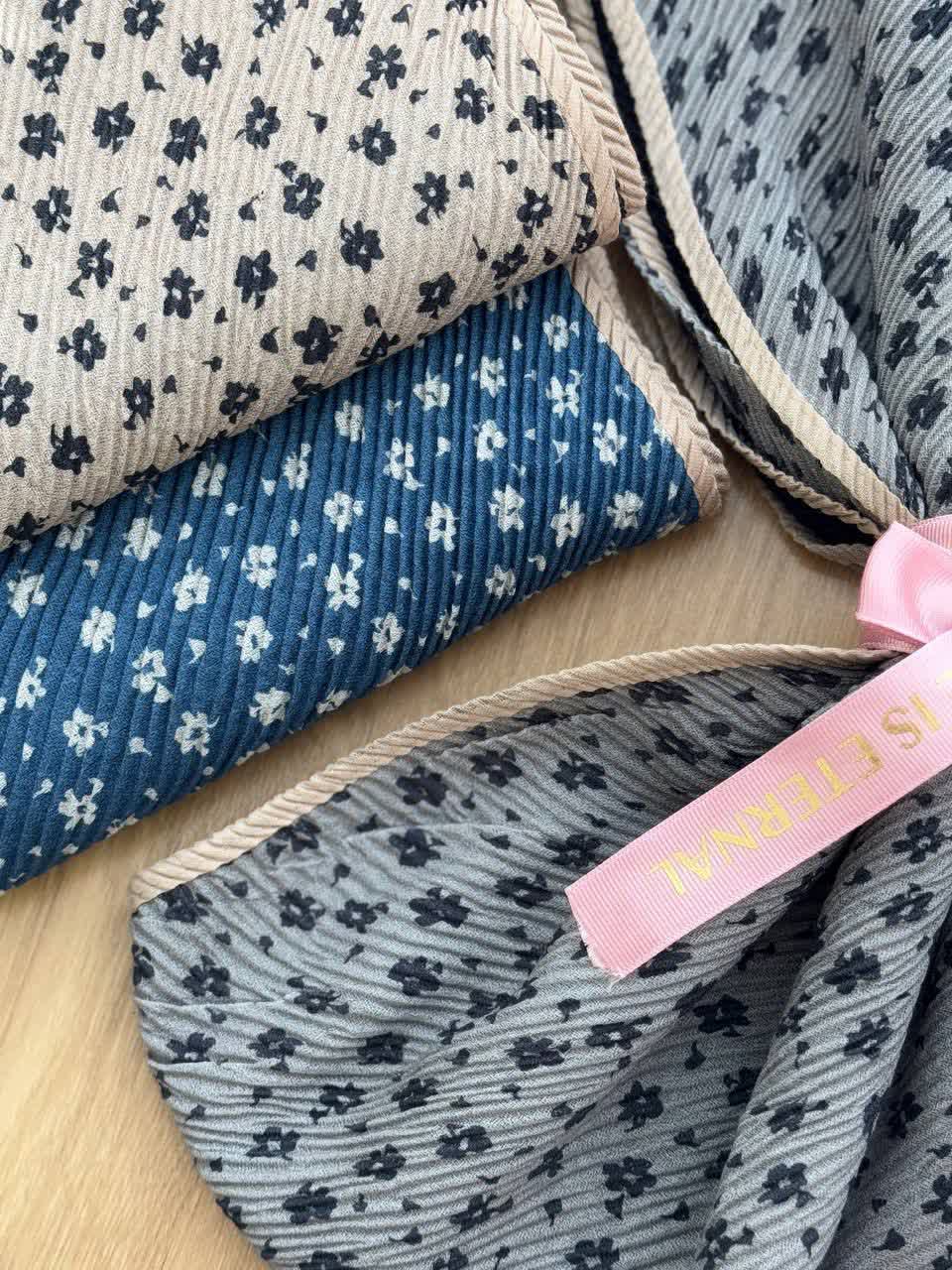 1843- شال دو لایه گلدار بنسای