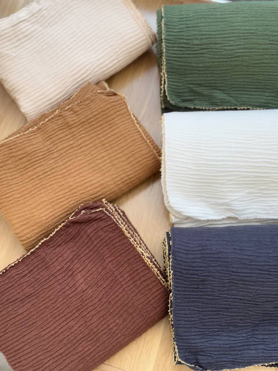 1854- شال تانیا بنسای