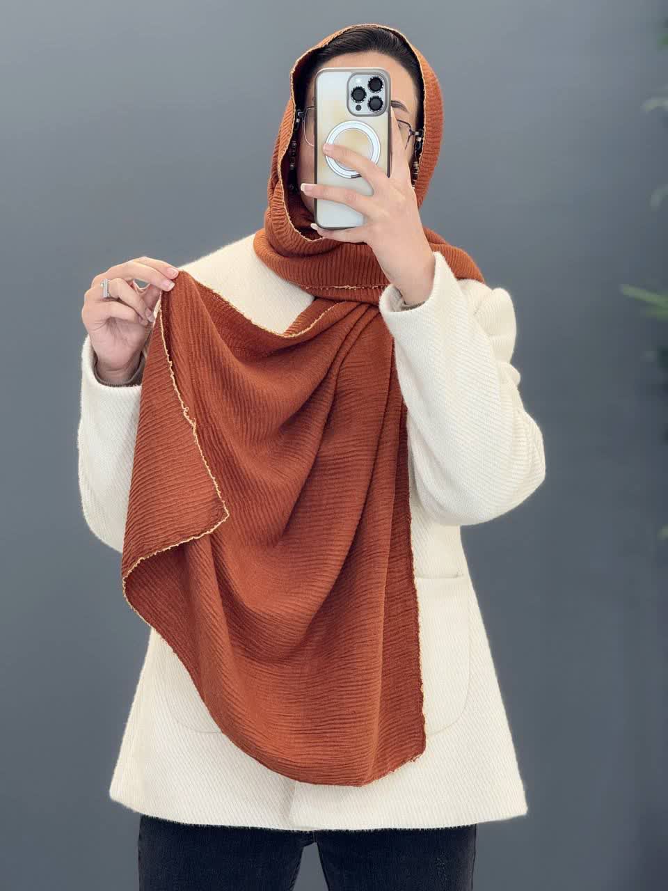 1854- شال تانیا بنسای