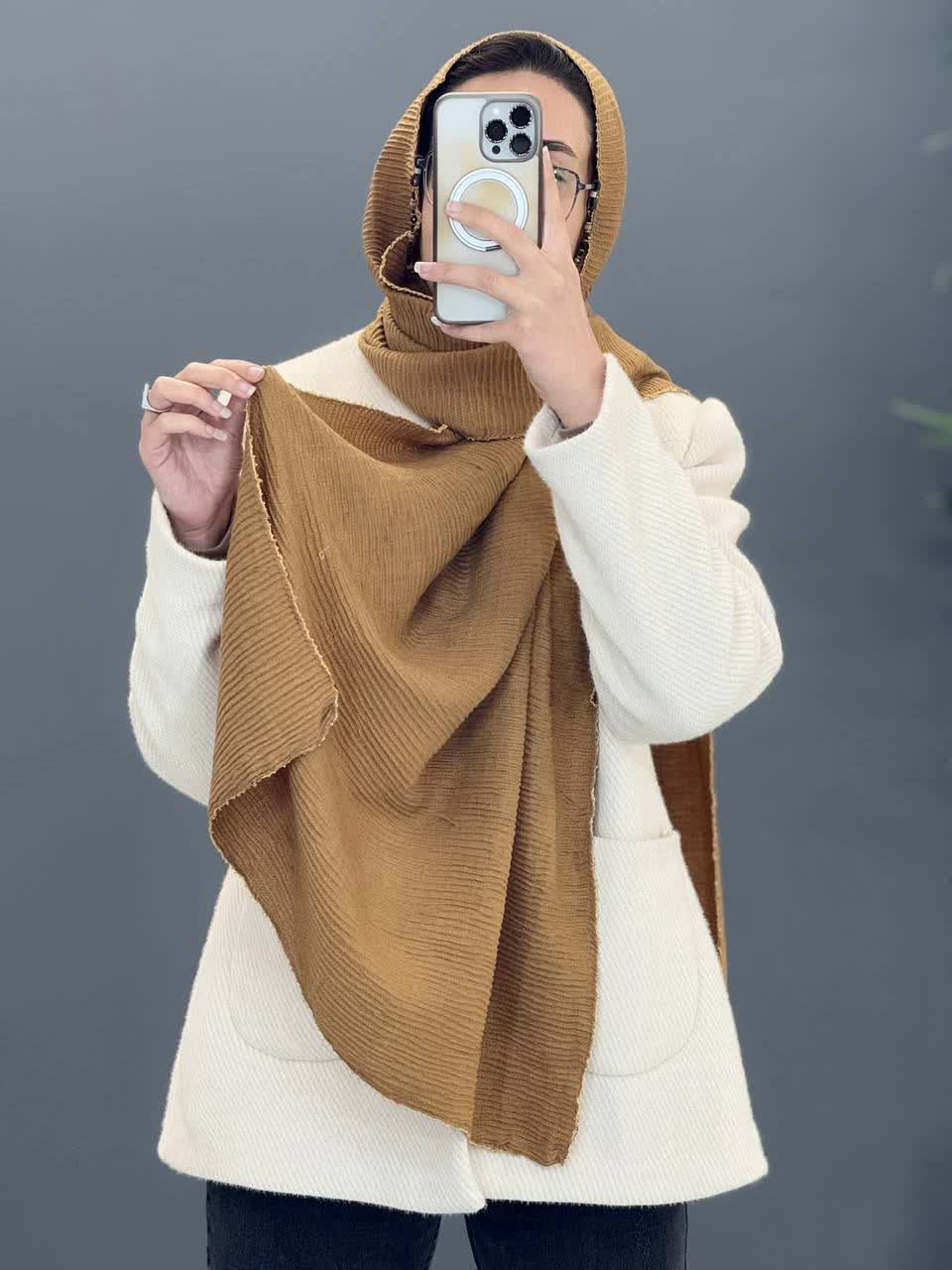 1854- شال تانیا بنسای