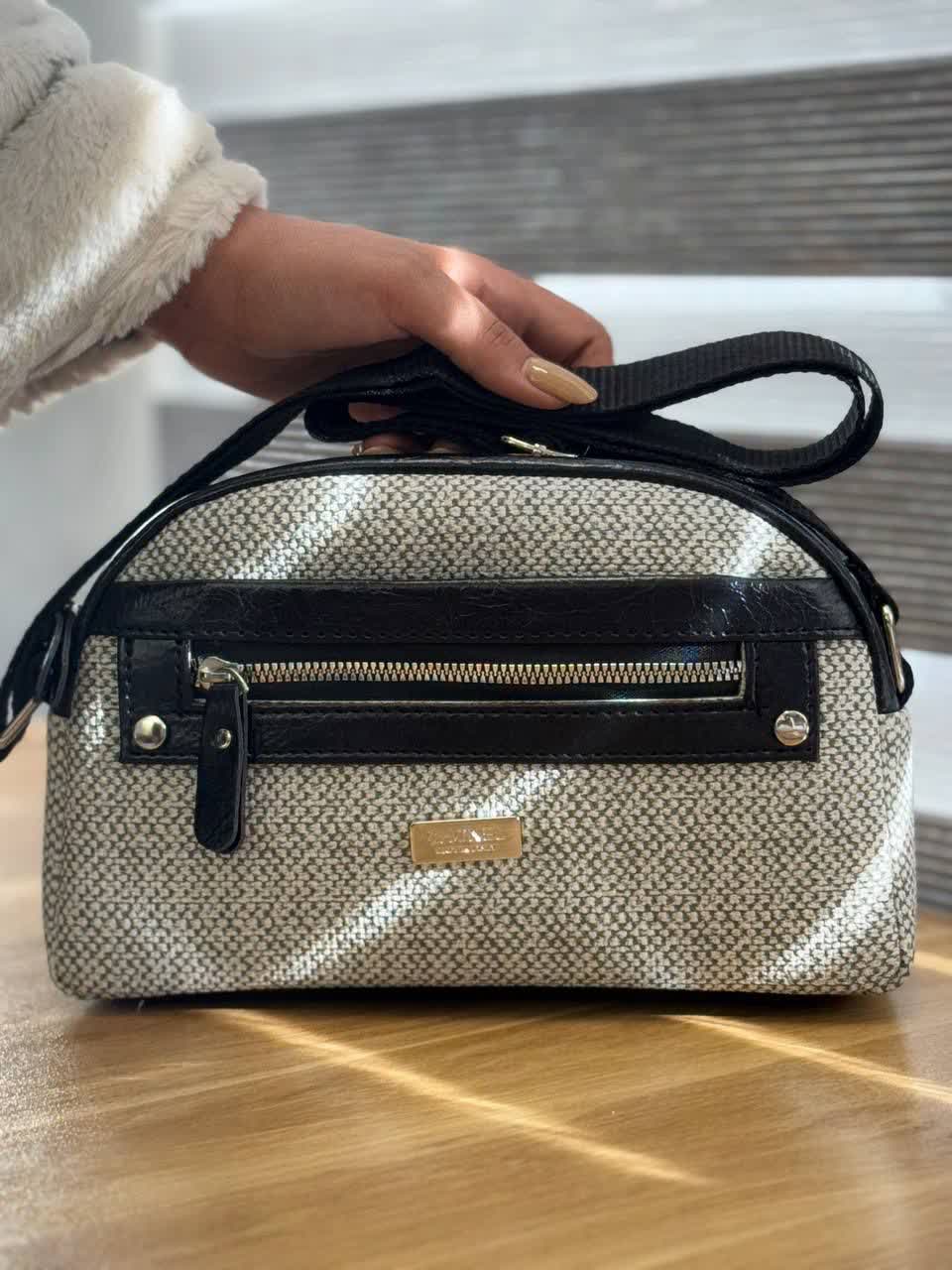 1861- کیف کد 4738