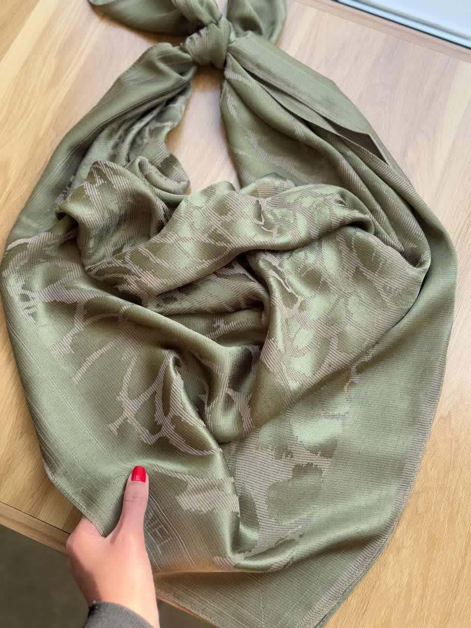 1862- روسری ژاکارد ابریشم