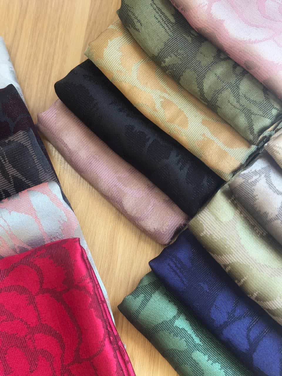 1862- روسری ژاکارد ابریشم