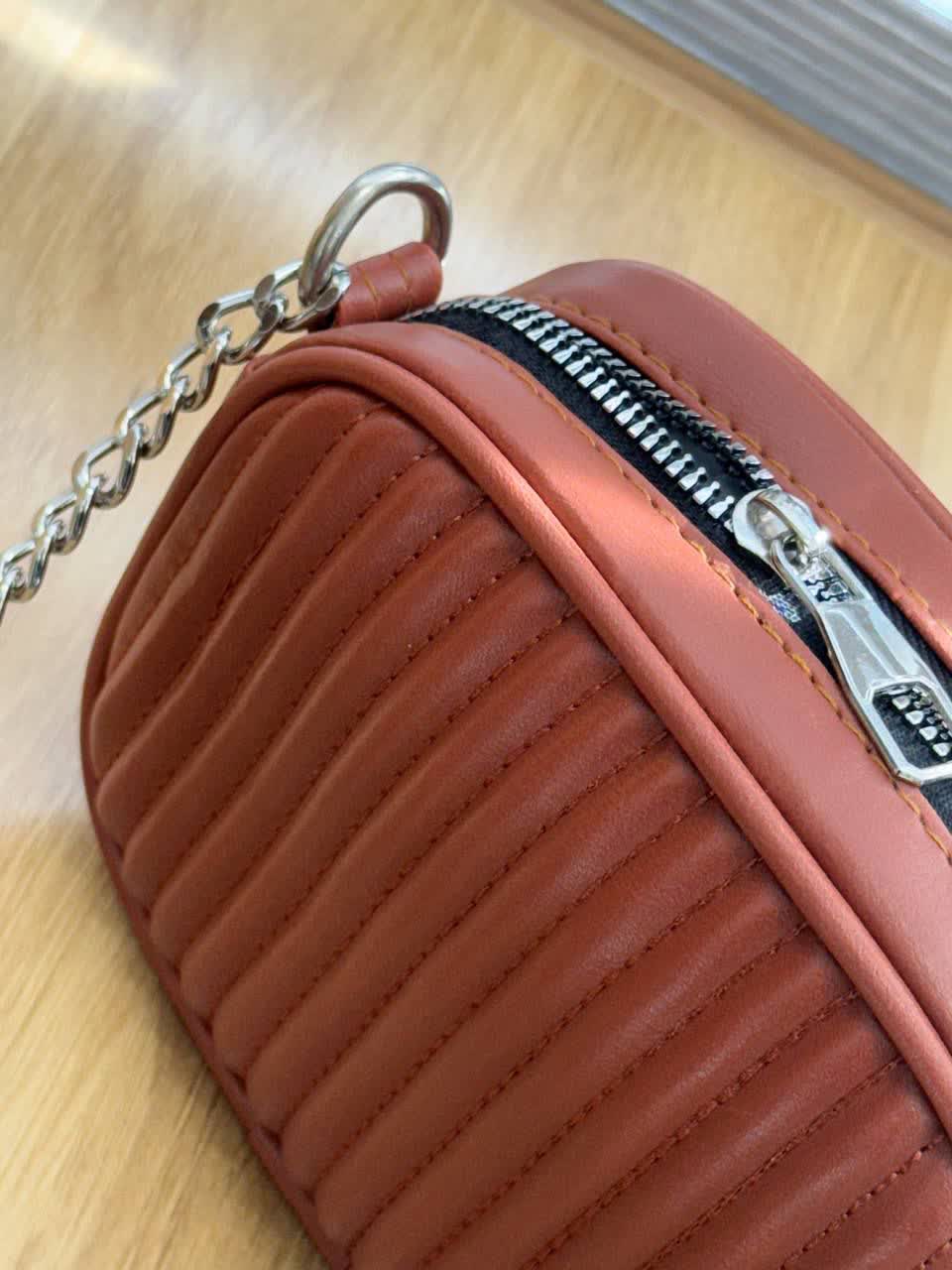 1870 - کیف پاسپورتی دور مغزی گلدوزی