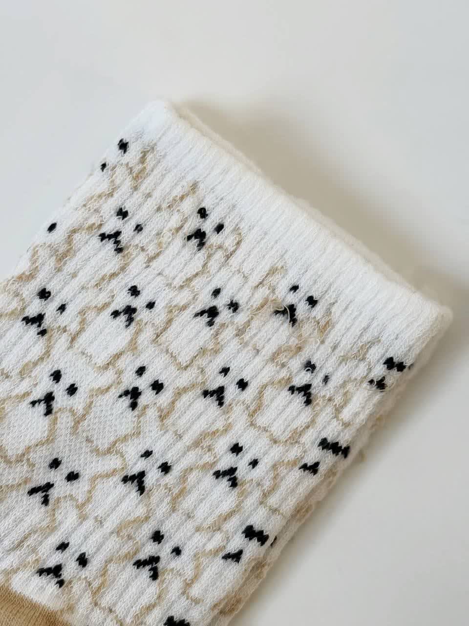 1875- جوراب 1875