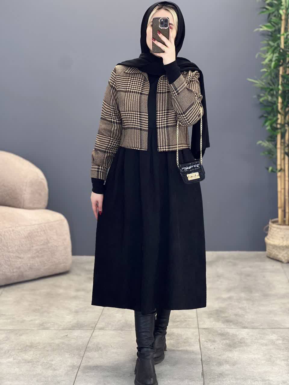 1877- کت و سارافون سنا