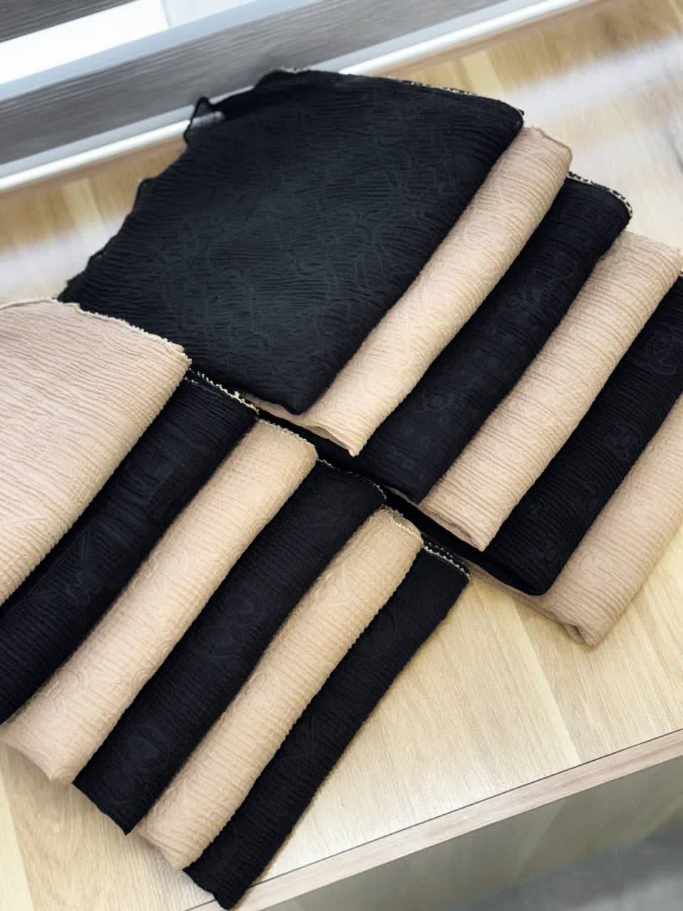 1881- شال 6 طرح ویسرود