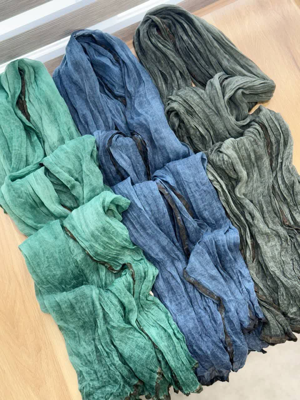 1888- شال کنف ابریشم زیوا