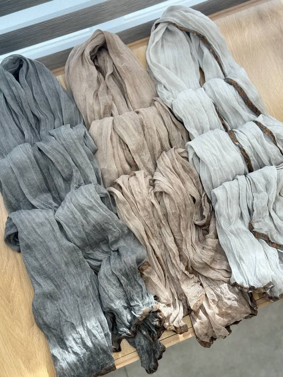 1888- شال کنف ابریشم زیوا