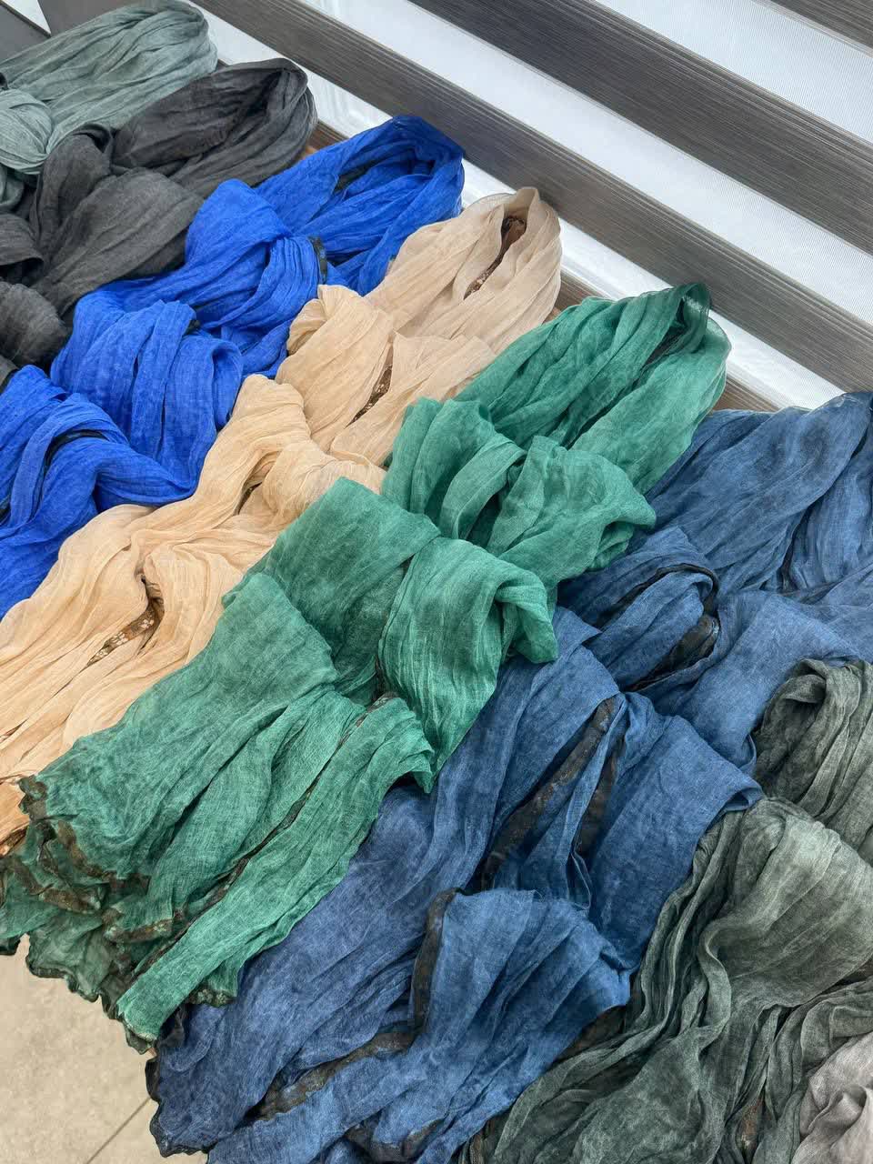 1888- شال کنف ابریشم زیوا