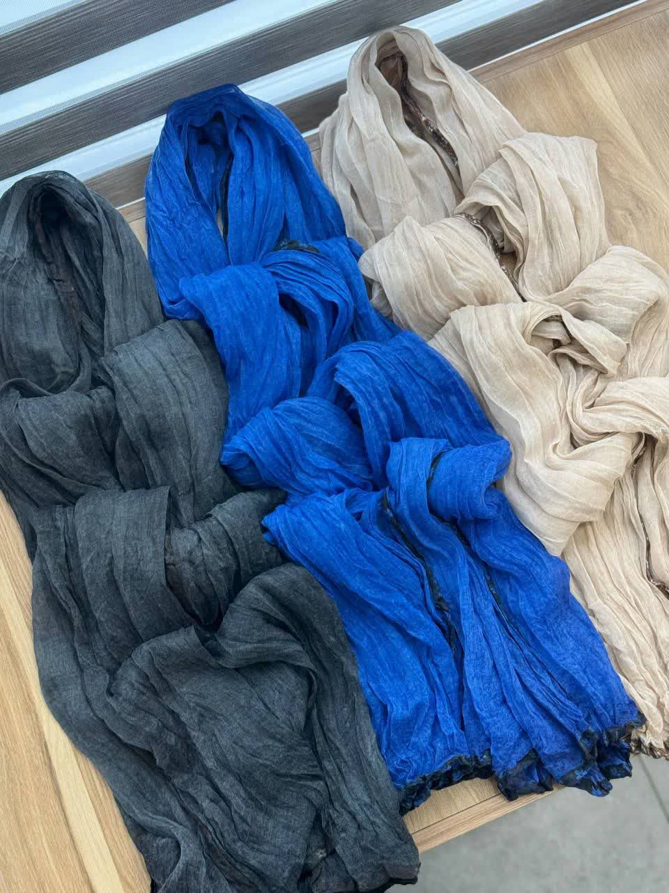 1888- شال کنف ابریشم زیوا