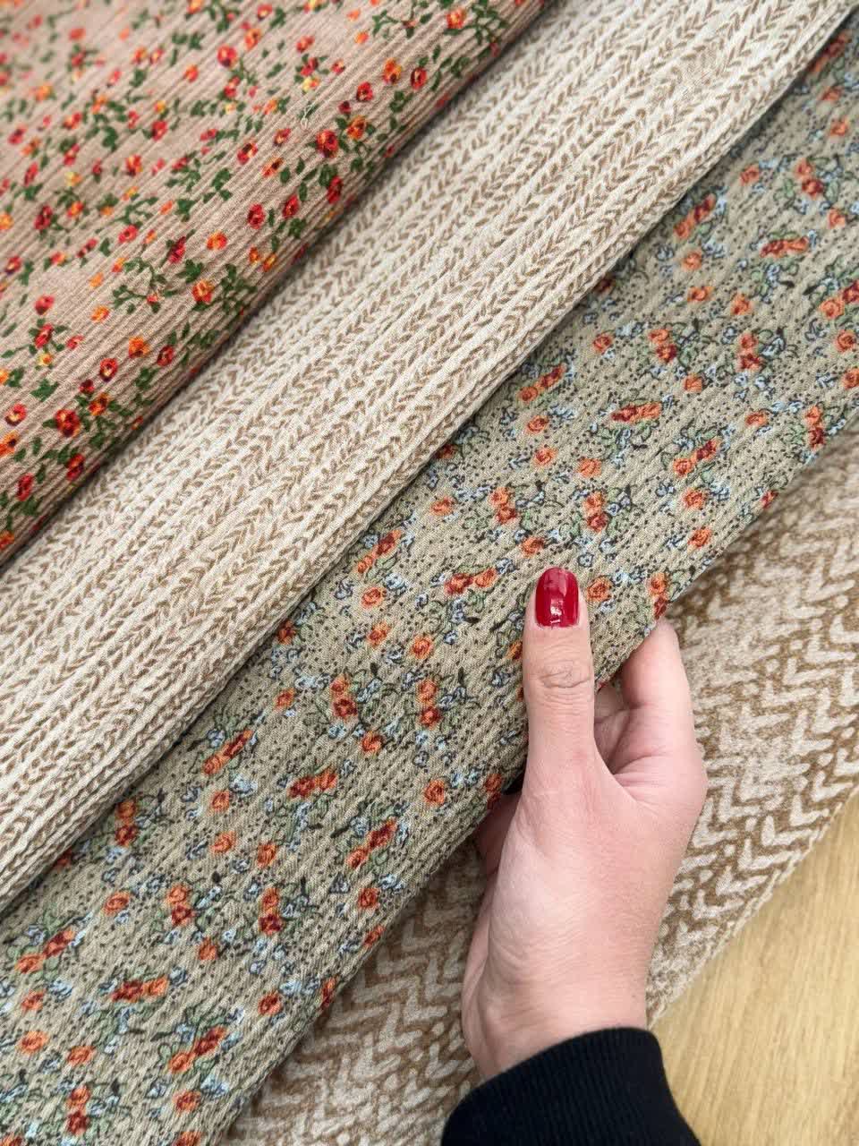 1893-شال دو روی گیسو