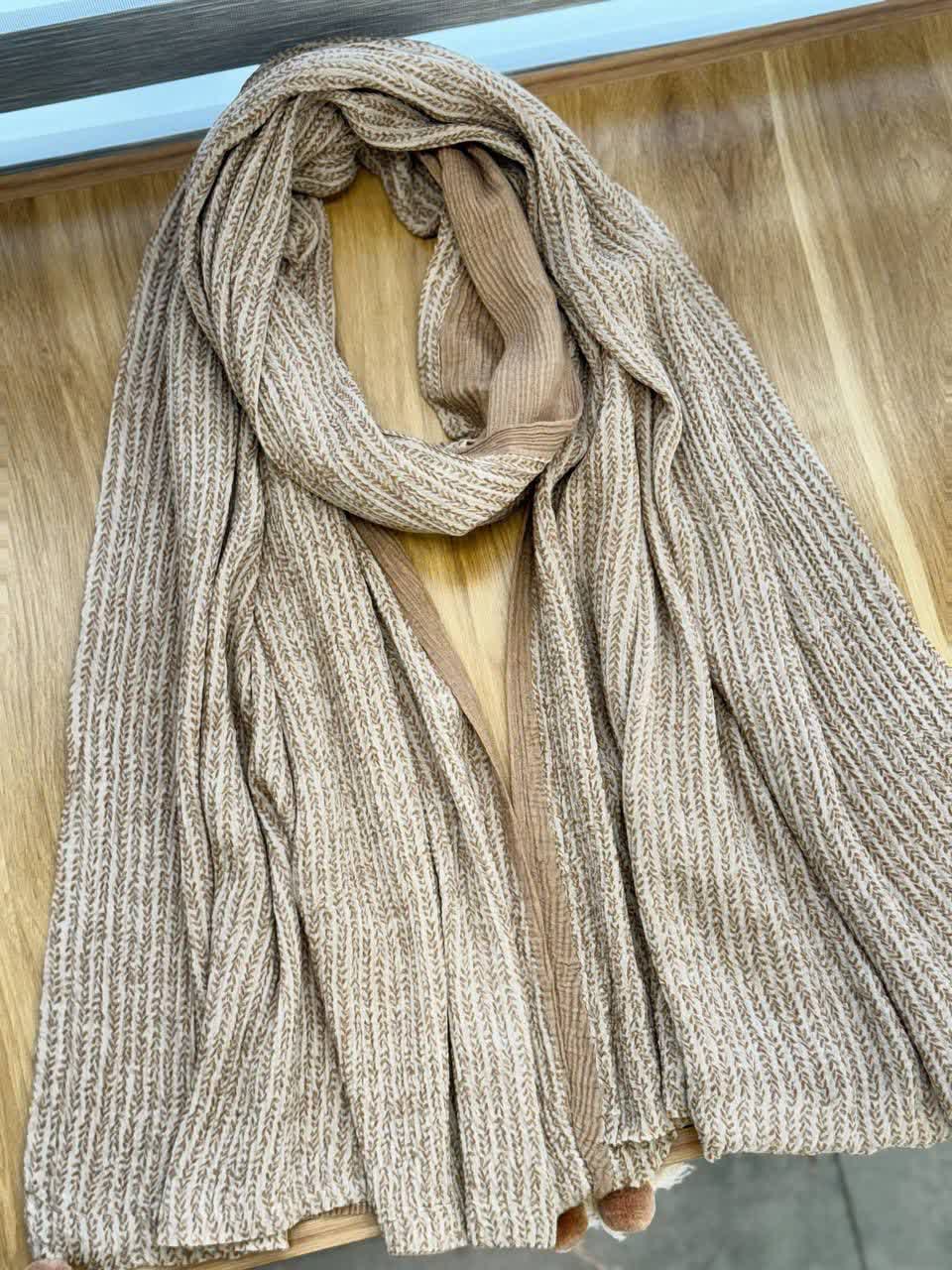 1893-شال دو روی گیسو