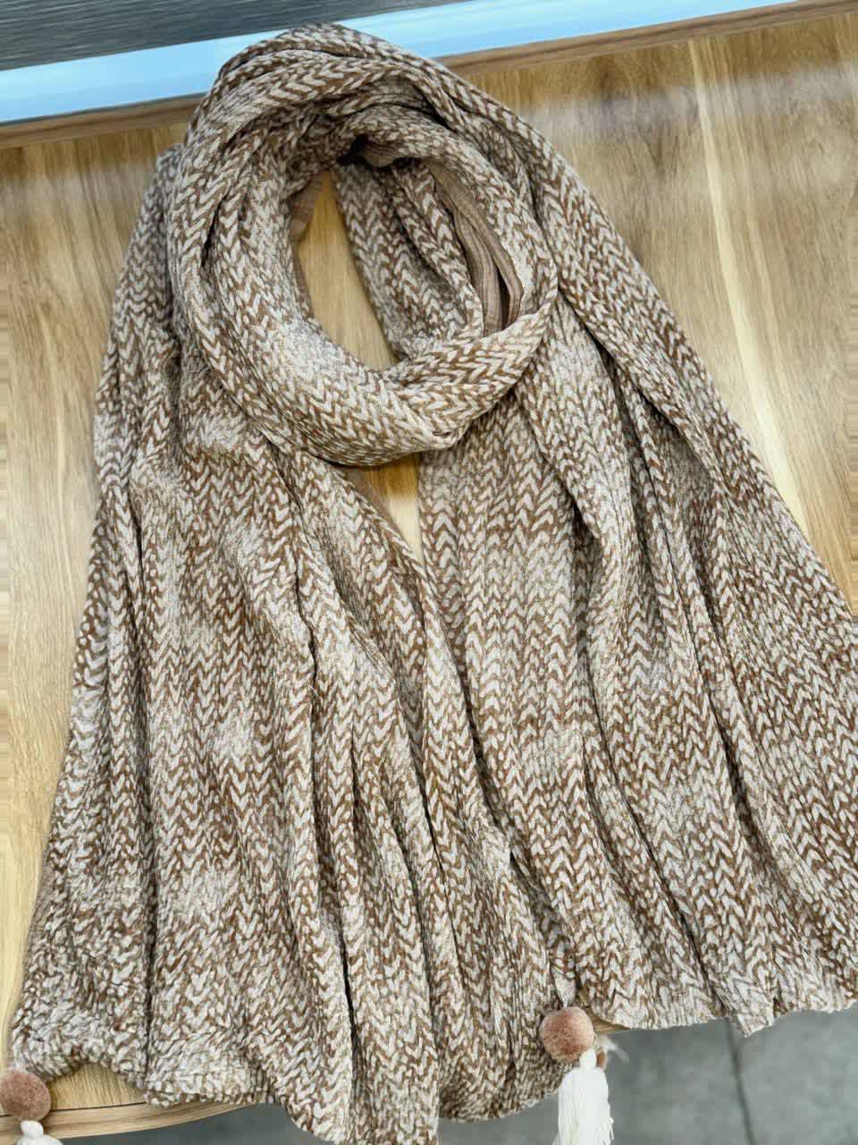 1893-شال دو روی گیسو