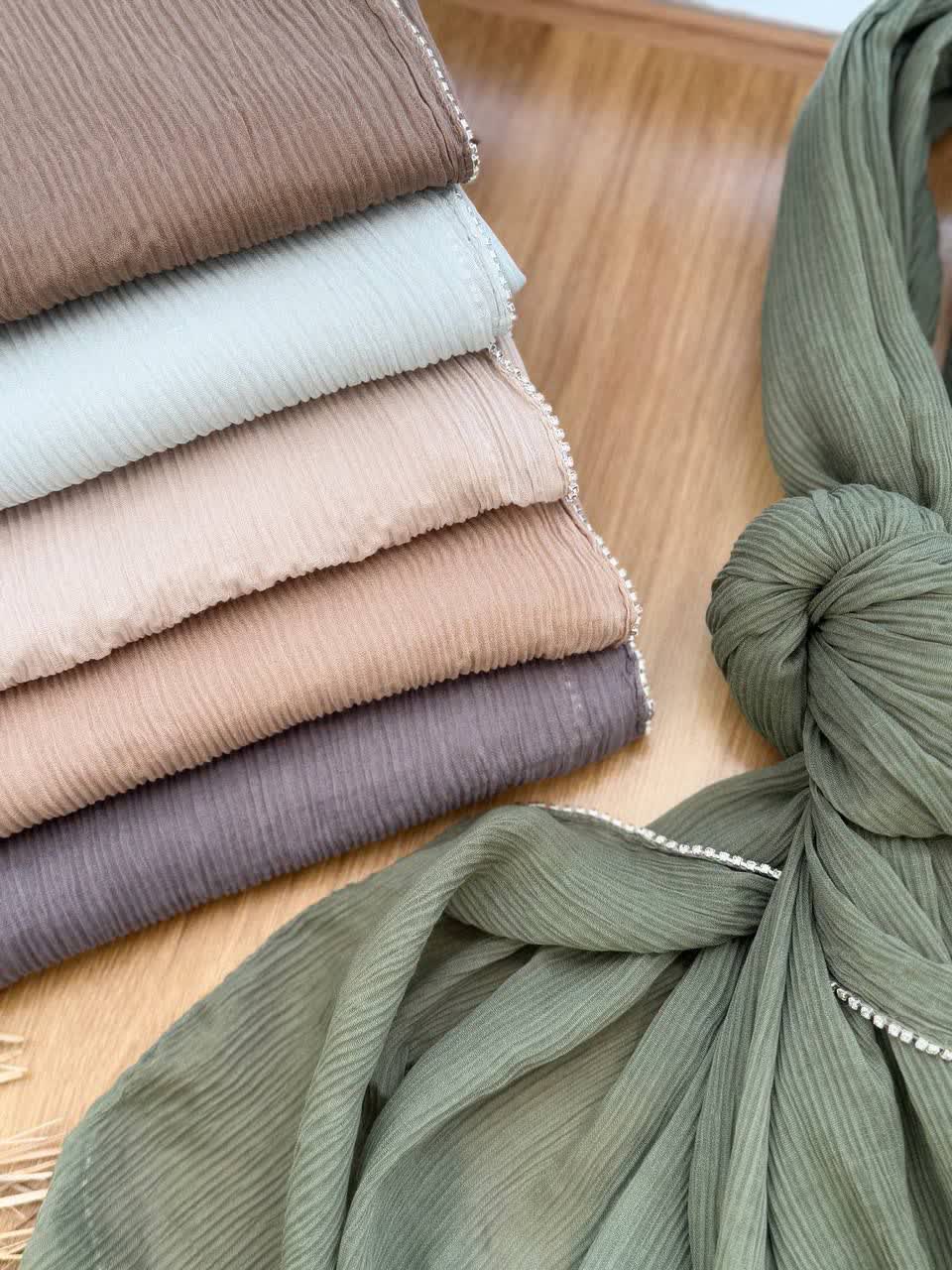 02523- شال شیشه ای رنگی