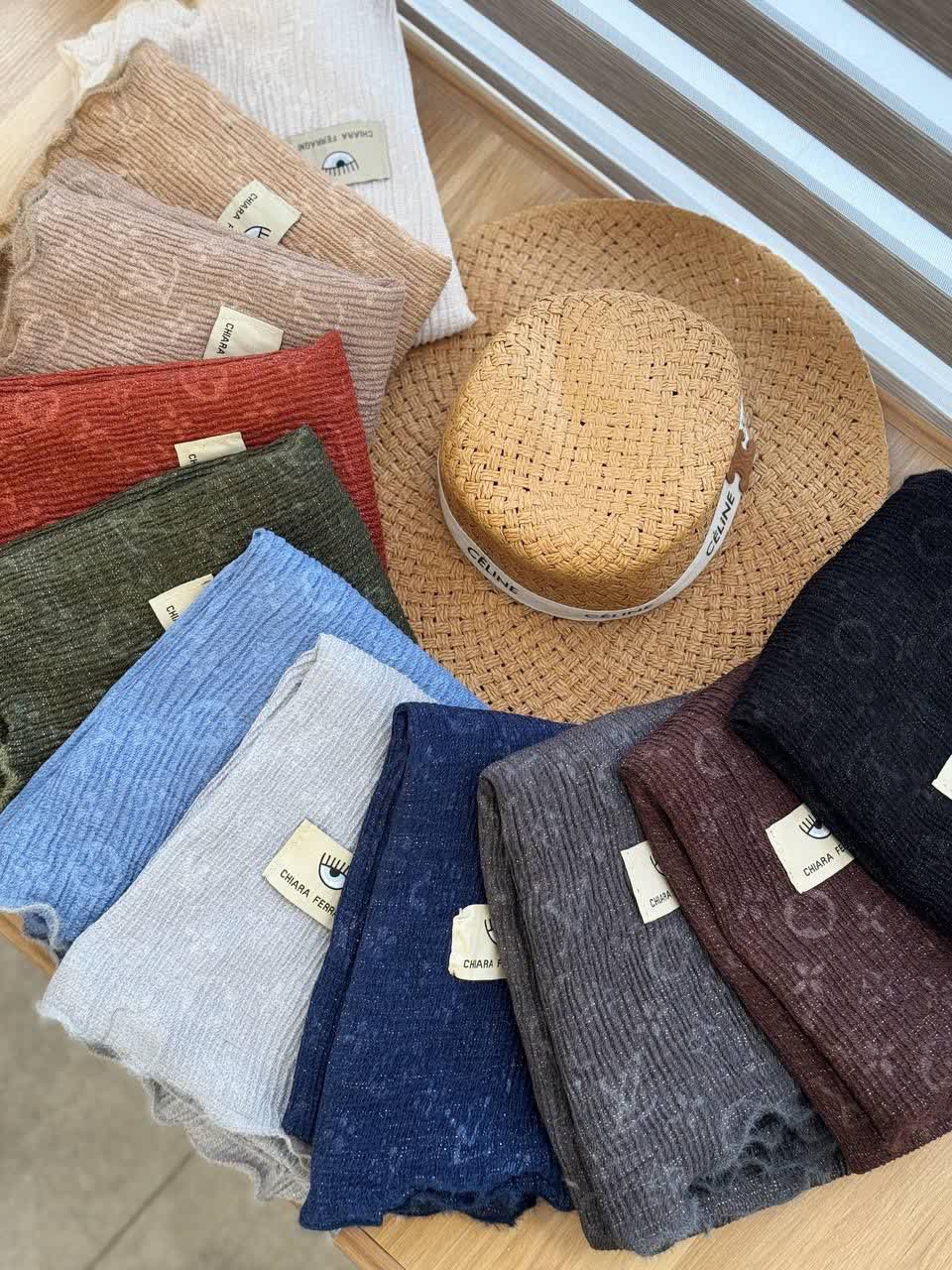 1899- شال موجی لویی ویتان