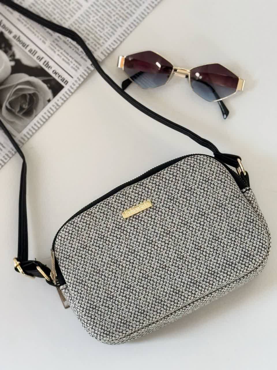 1901- کیف پاسپورتی دو خانه قلبی