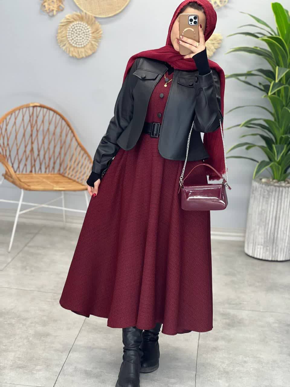 1904- کت و سارافون فرنیان