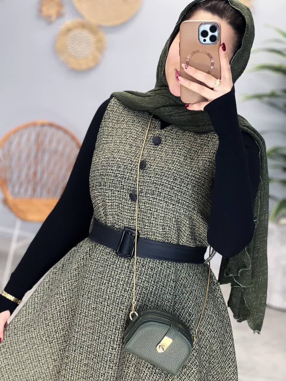 1904- کت و سارافون فرنیان