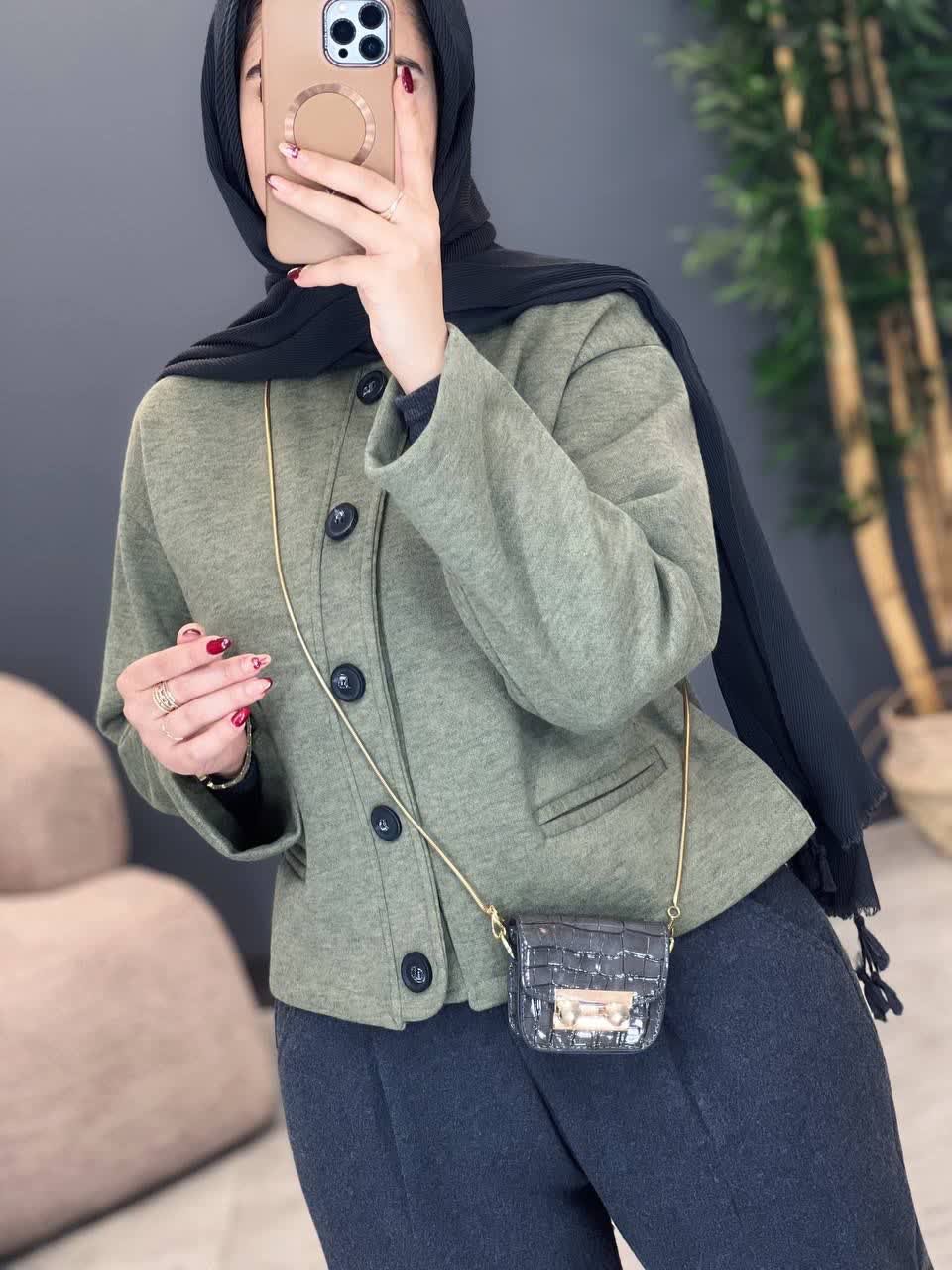 1907- کت فوتر نادیا