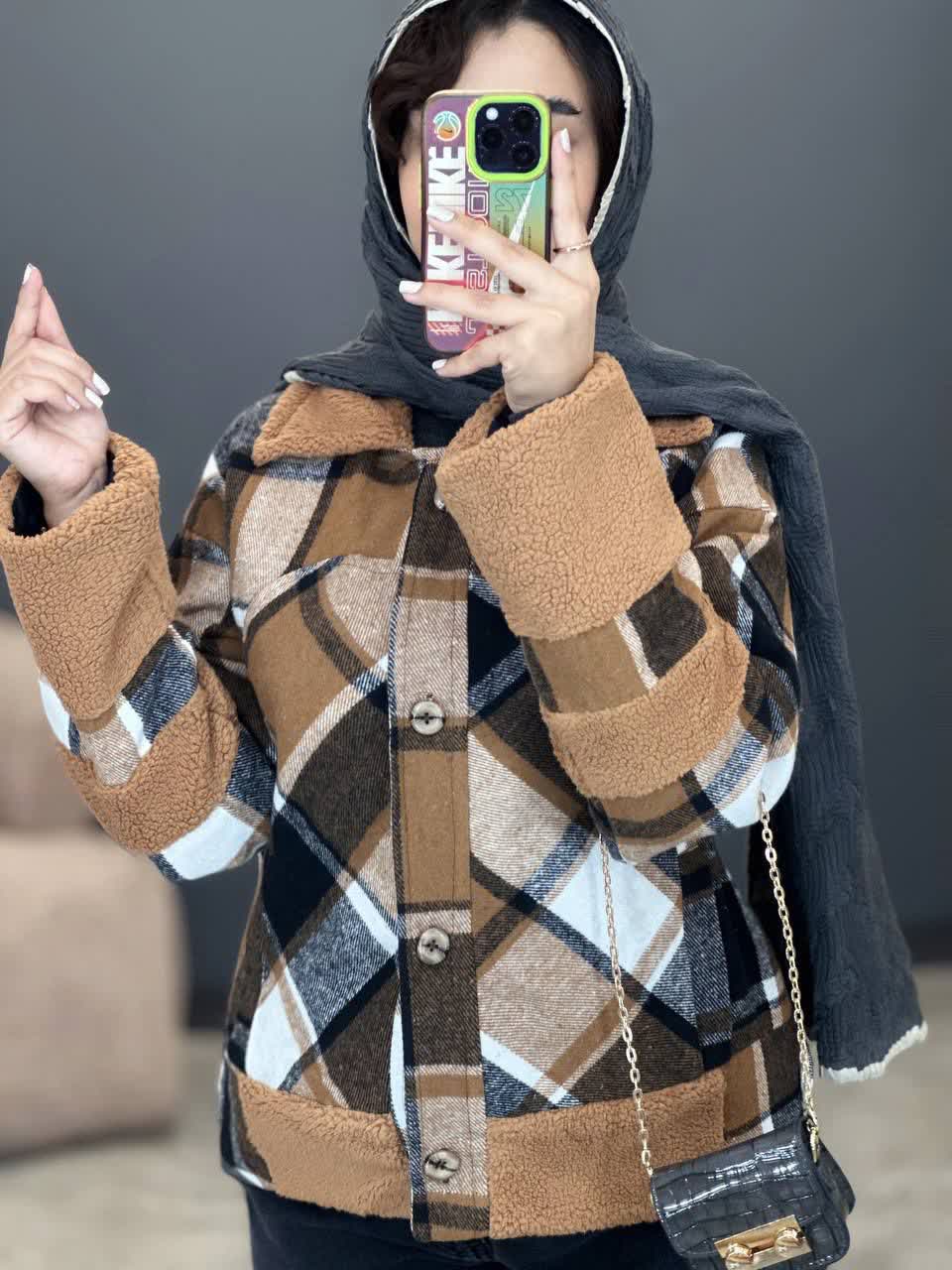 1909- پالتو چهارخونه منگو