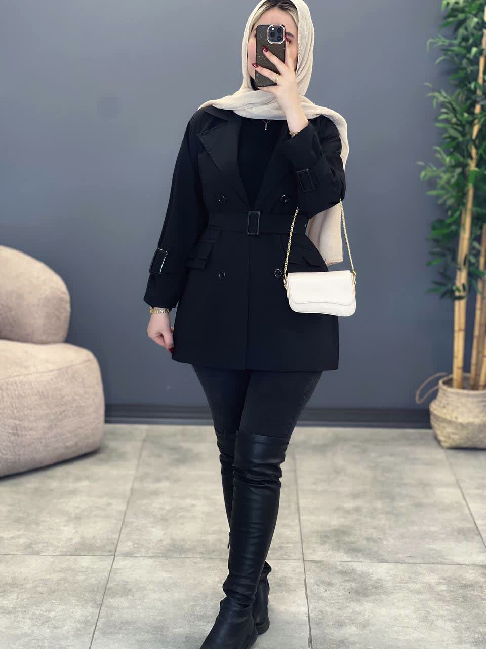 1930- بارونی آستردار نیروانا