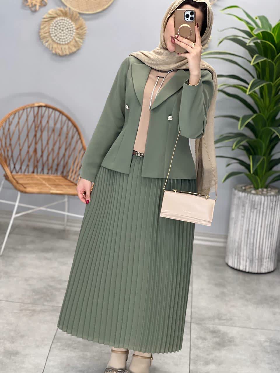 1958-کت و دامن لیان