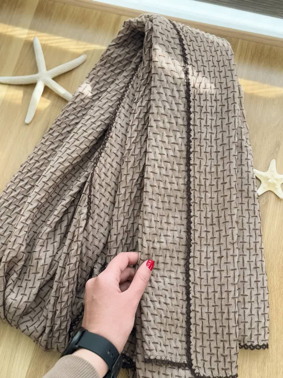 1964- شال آف کد 10