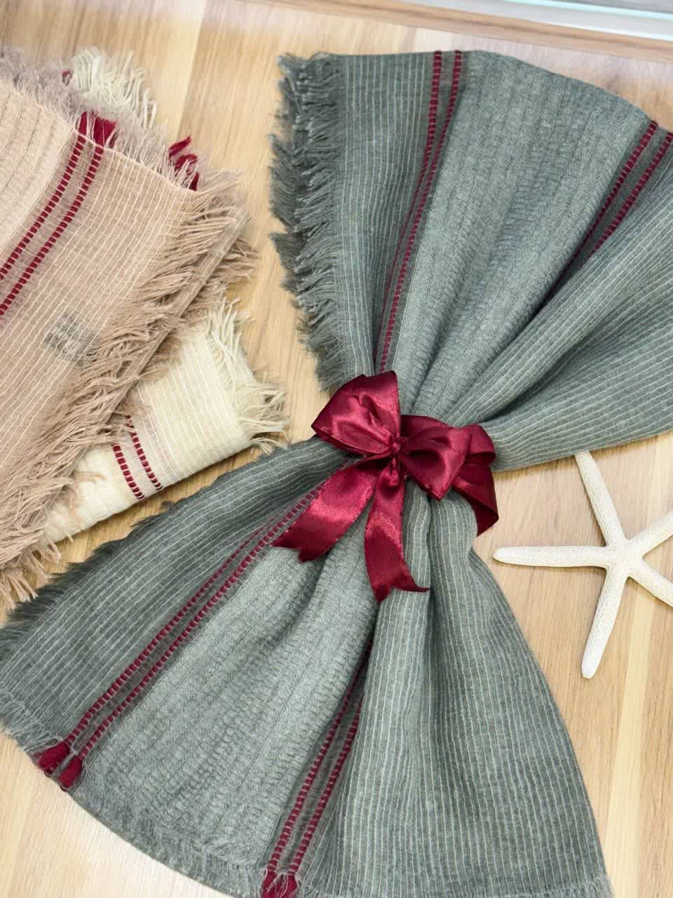 1966- شال دریس