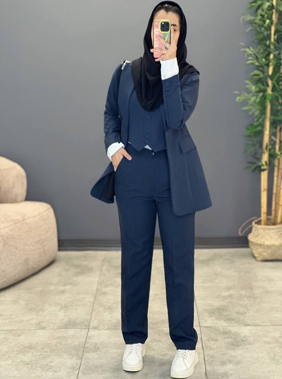 1973- ست اداری دیپلمات