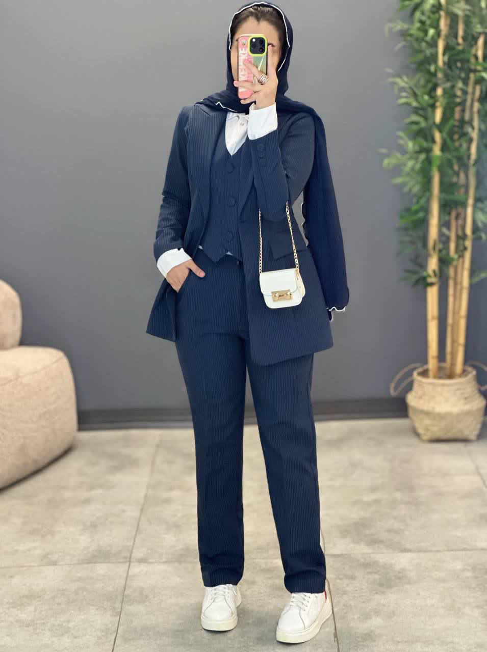 1973- ست اداری دیپلمات