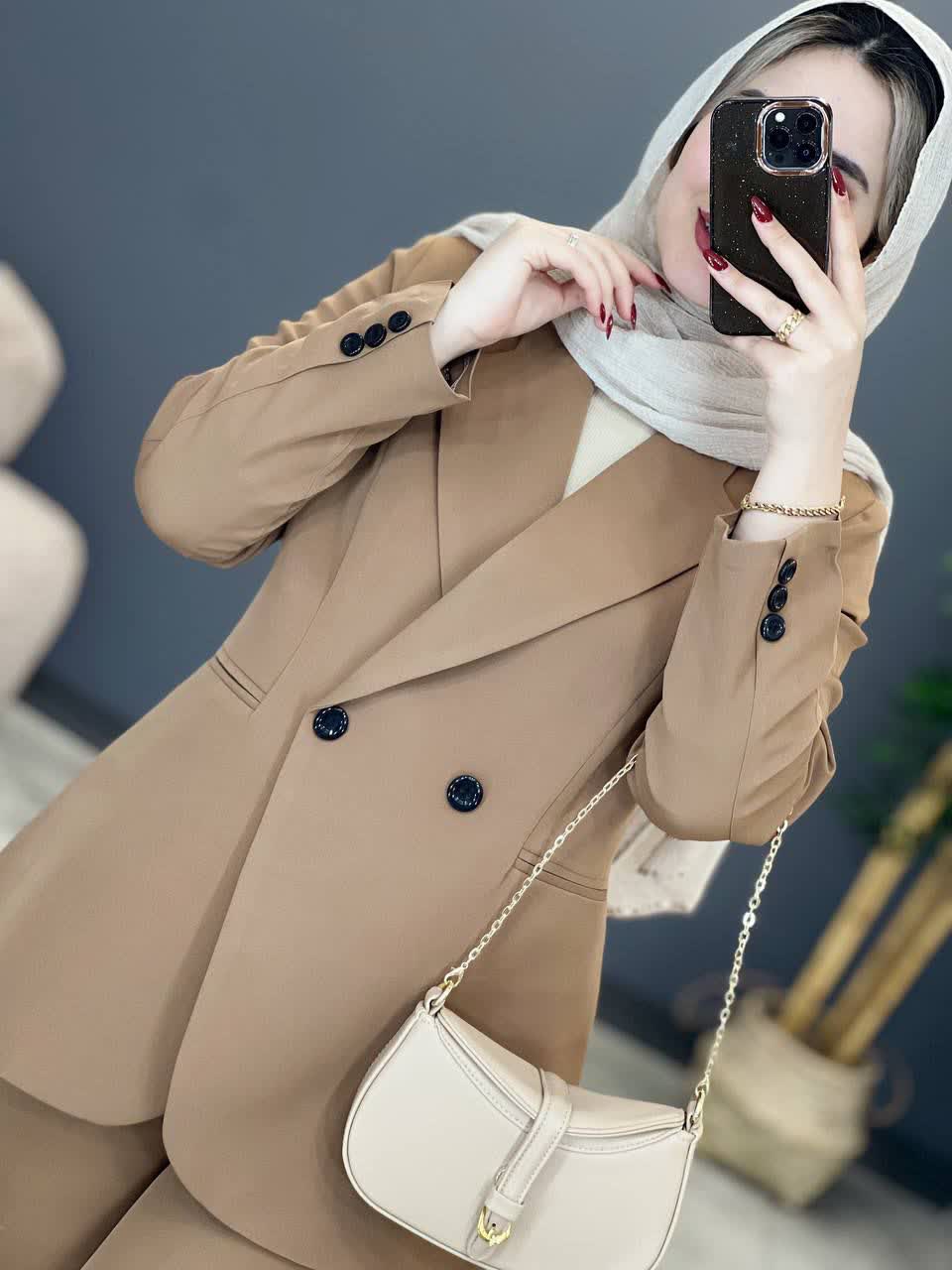 1974- کت و شلوار مزونی دلسا