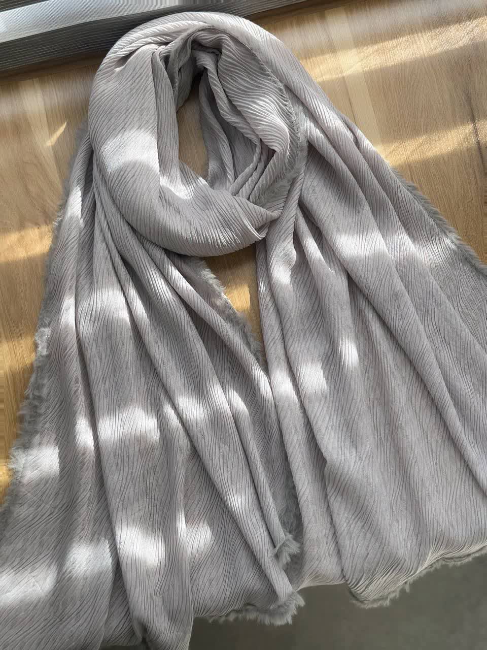 02488-شال لبه ریش آدینا