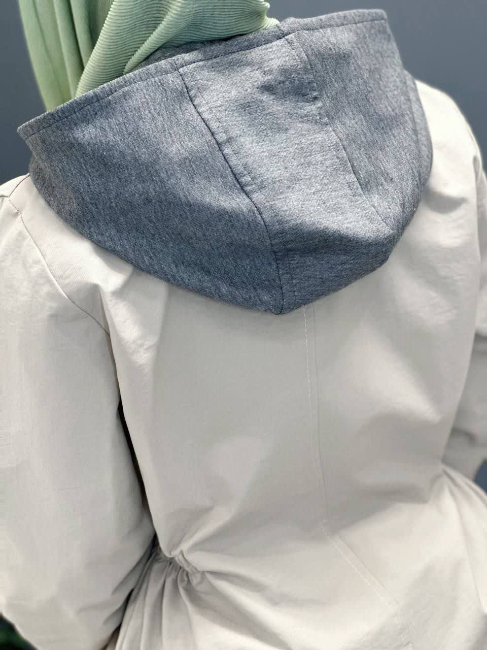 1980- بارونی کلاهدار هانا