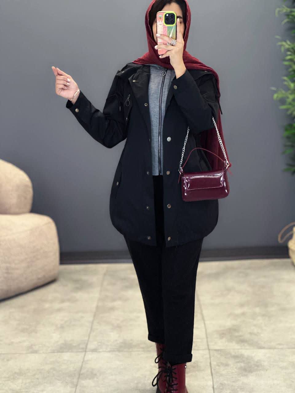 1980- بارونی کلاهدار هانا