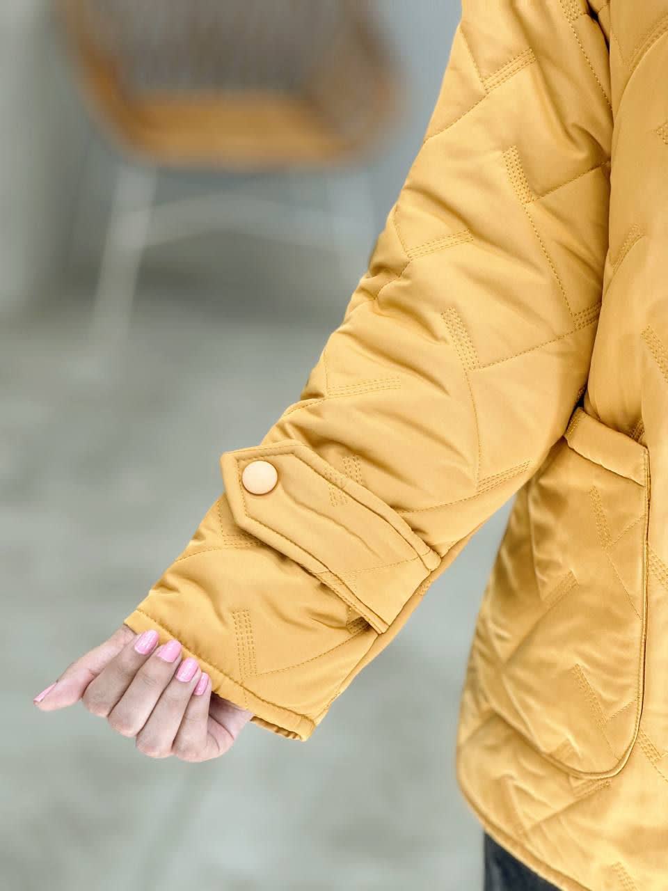 1983- کاپشن امبردی دی