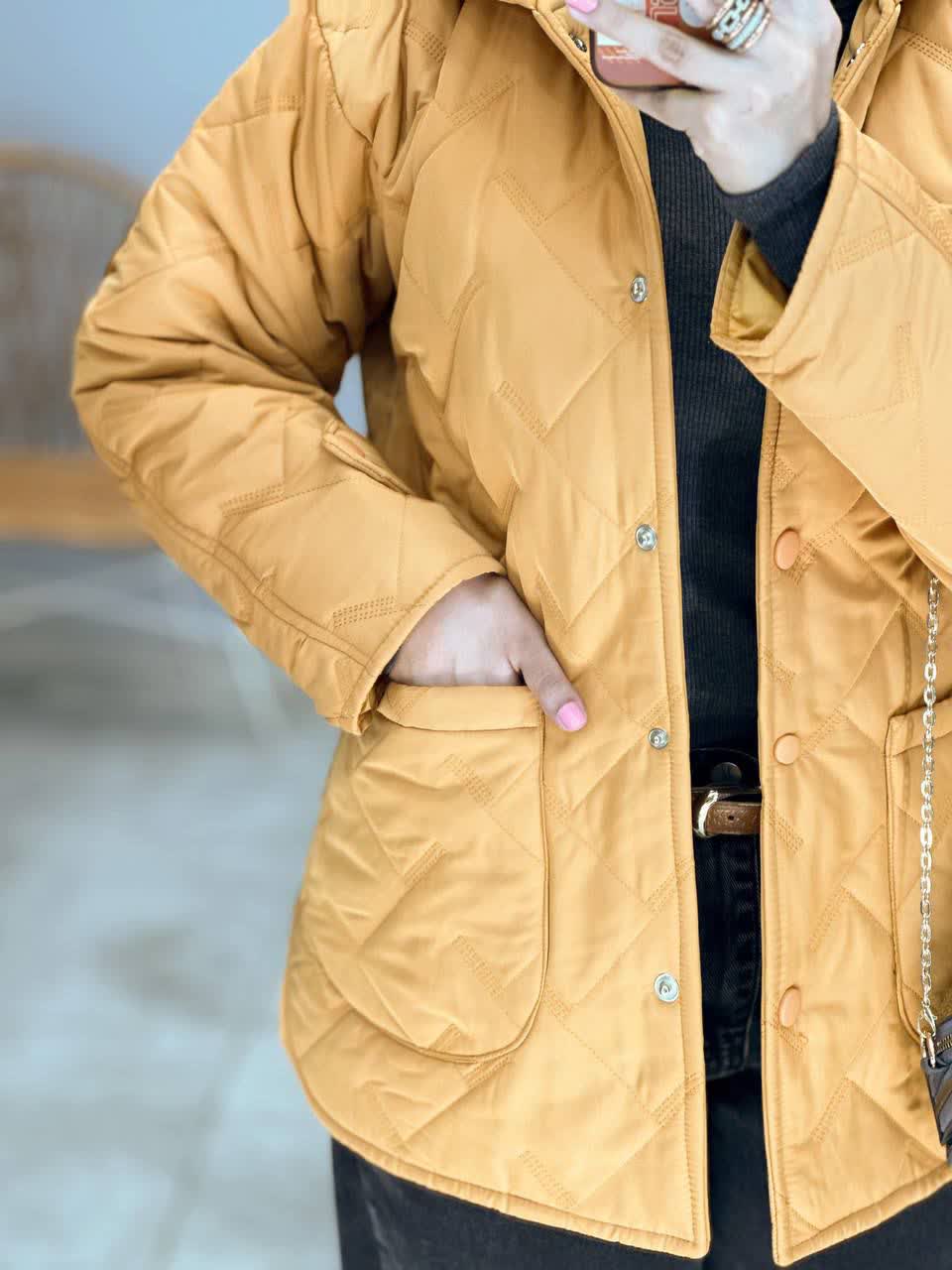 1983- کاپشن امبردی دی