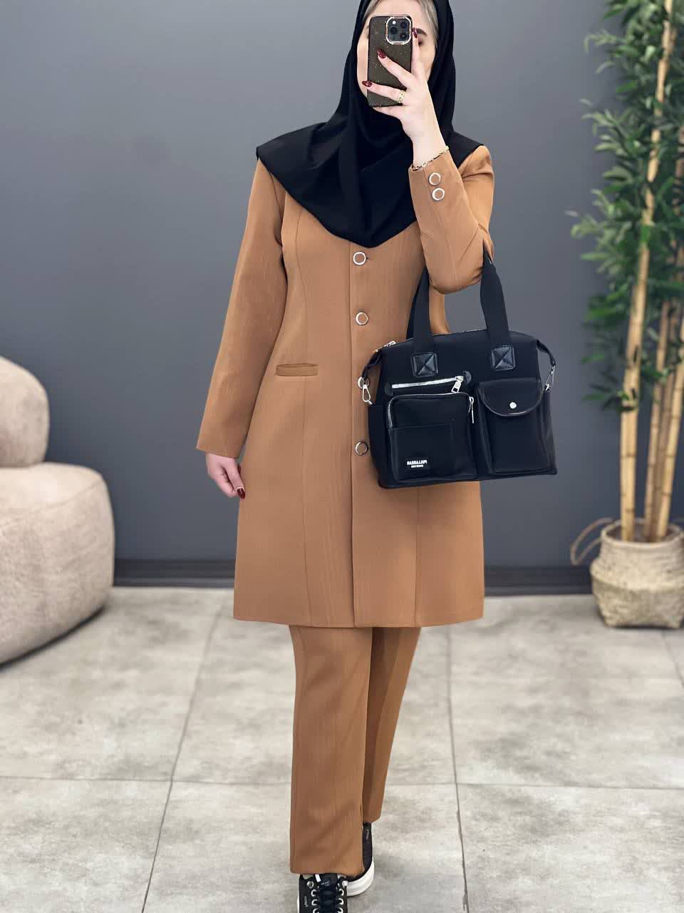 1981- کت و شلوار سایدا