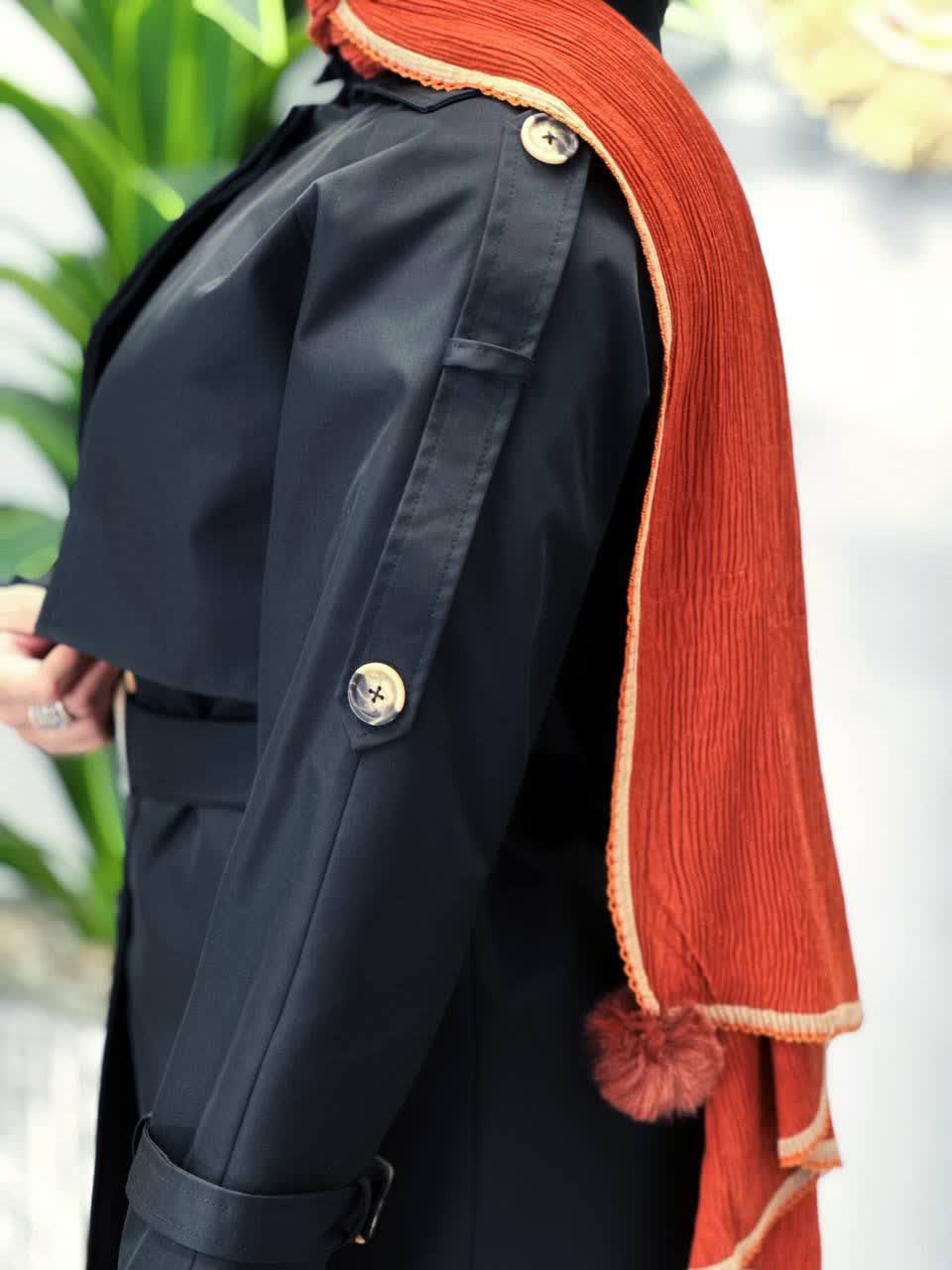 1982- بارونی آستردار دنا