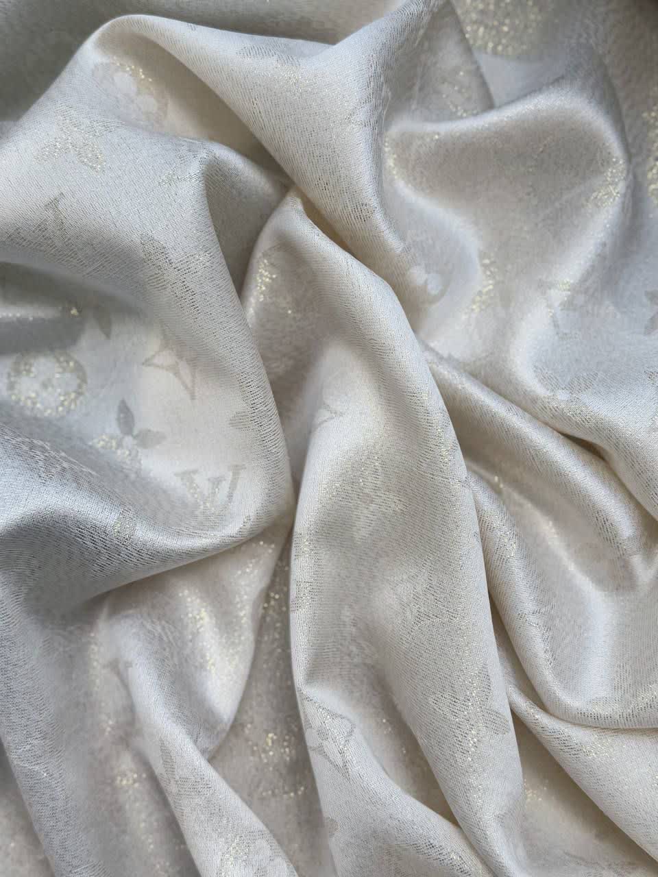 1116- شال ویسکوز Lv