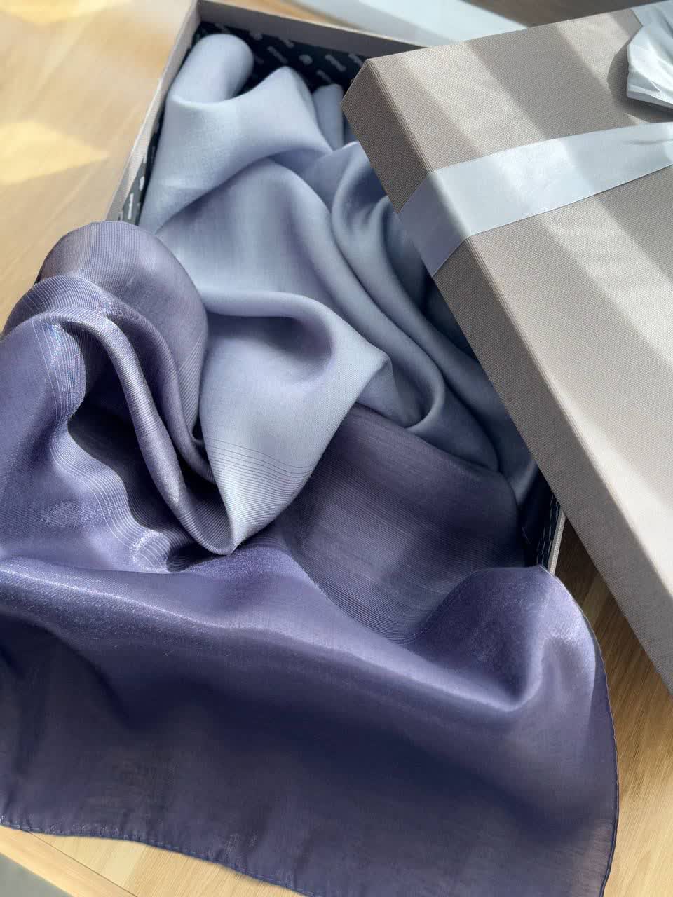 1117- شال کریستال طیفی