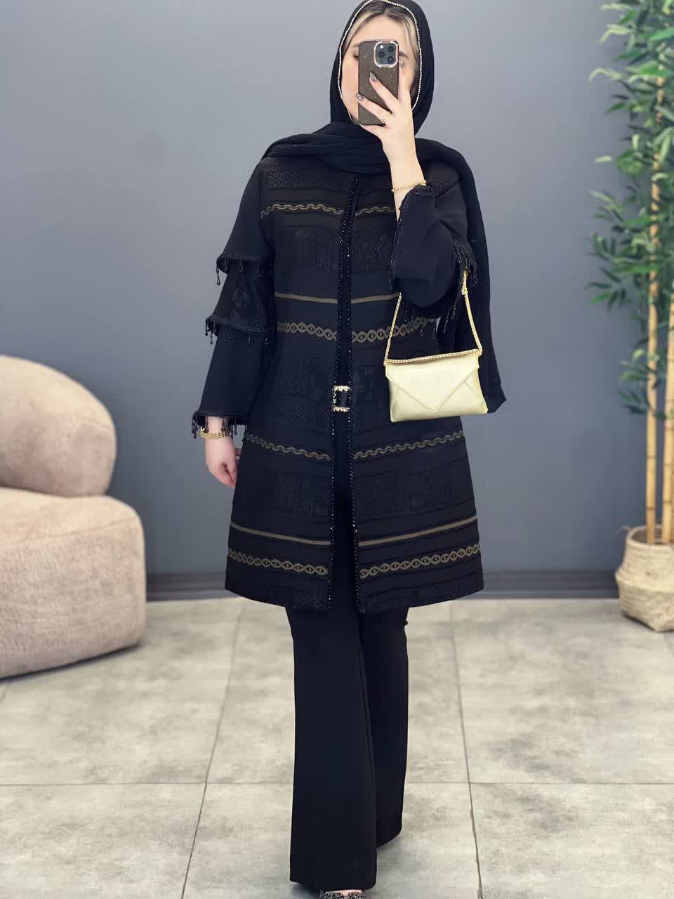 1128- مانتو مزونی اطلس