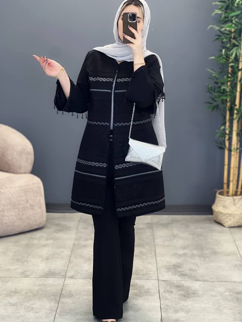 1128- مانتو مزونی اطلس