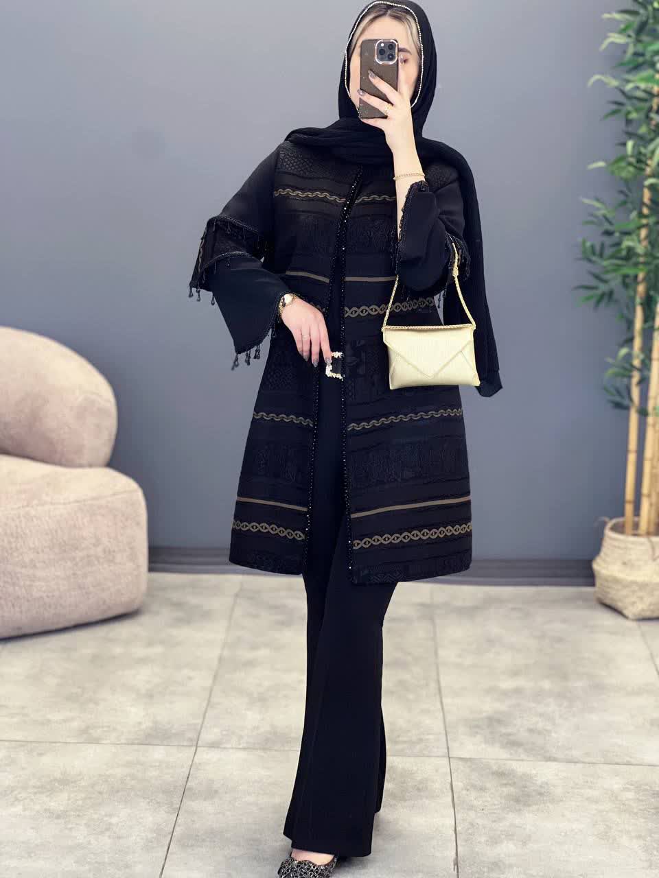 1128- مانتو مزونی اطلس