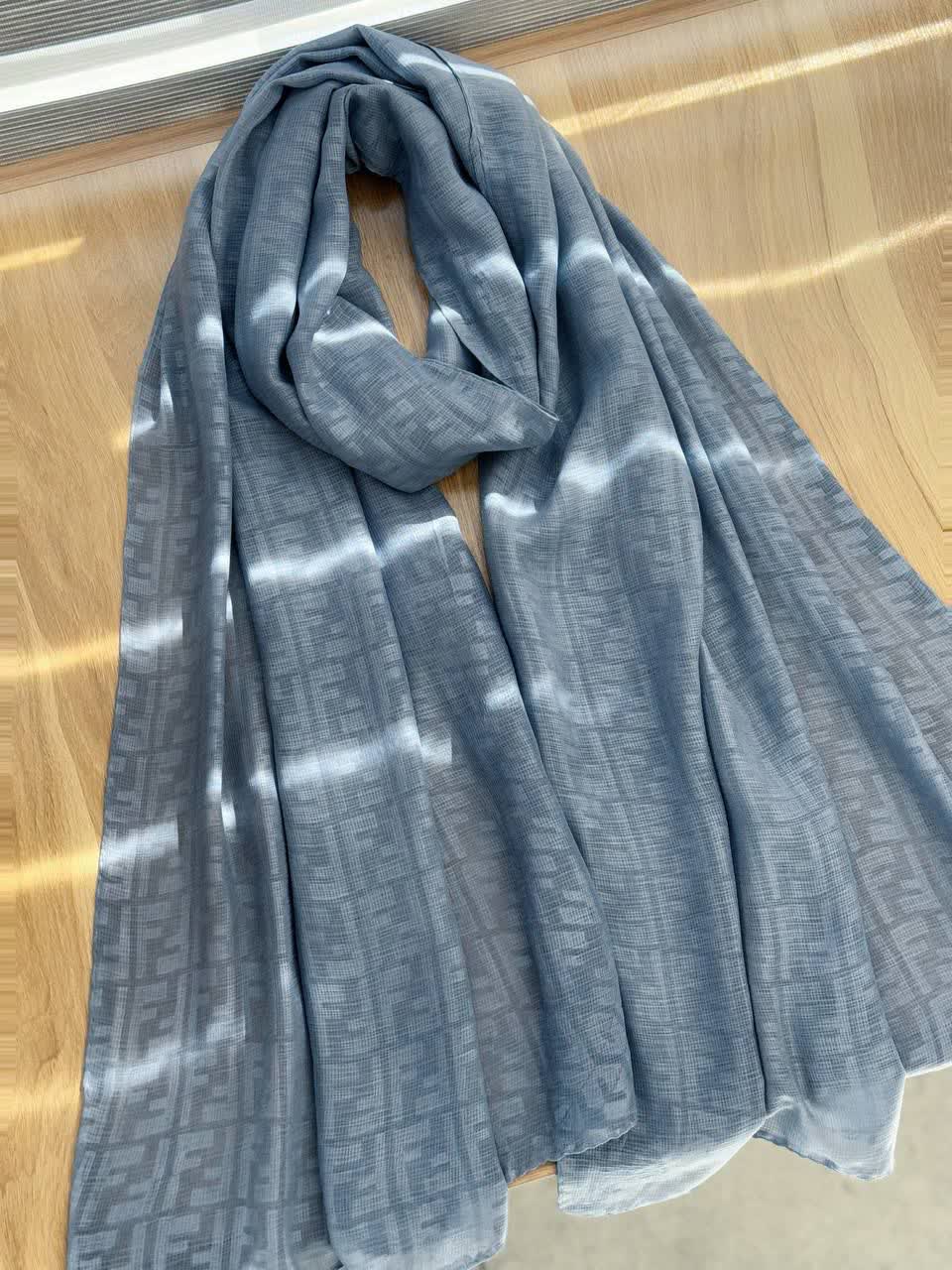 1124- شال آف کد 18