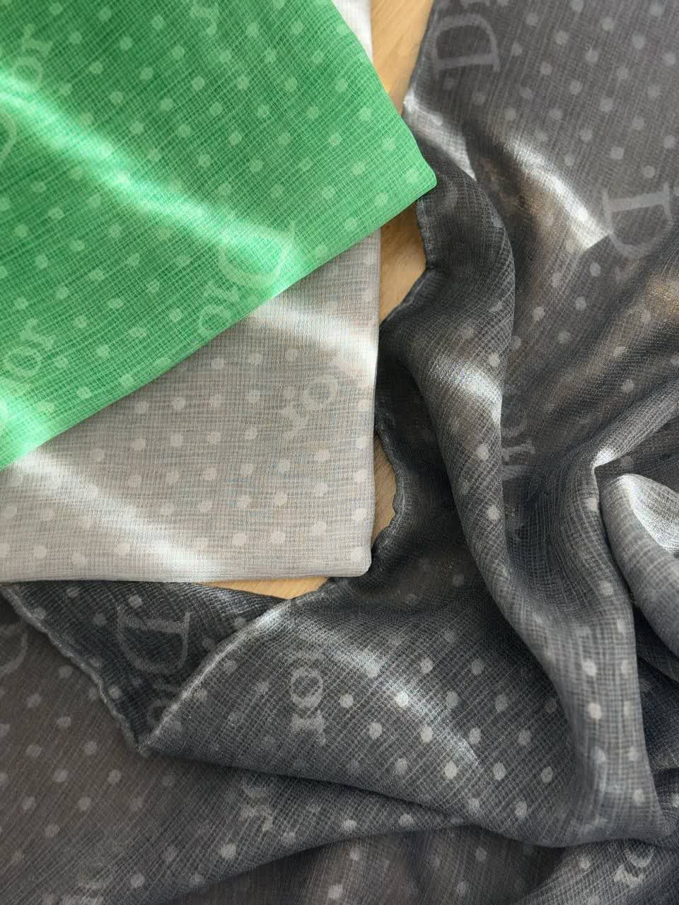 1125- شال آف کد 19